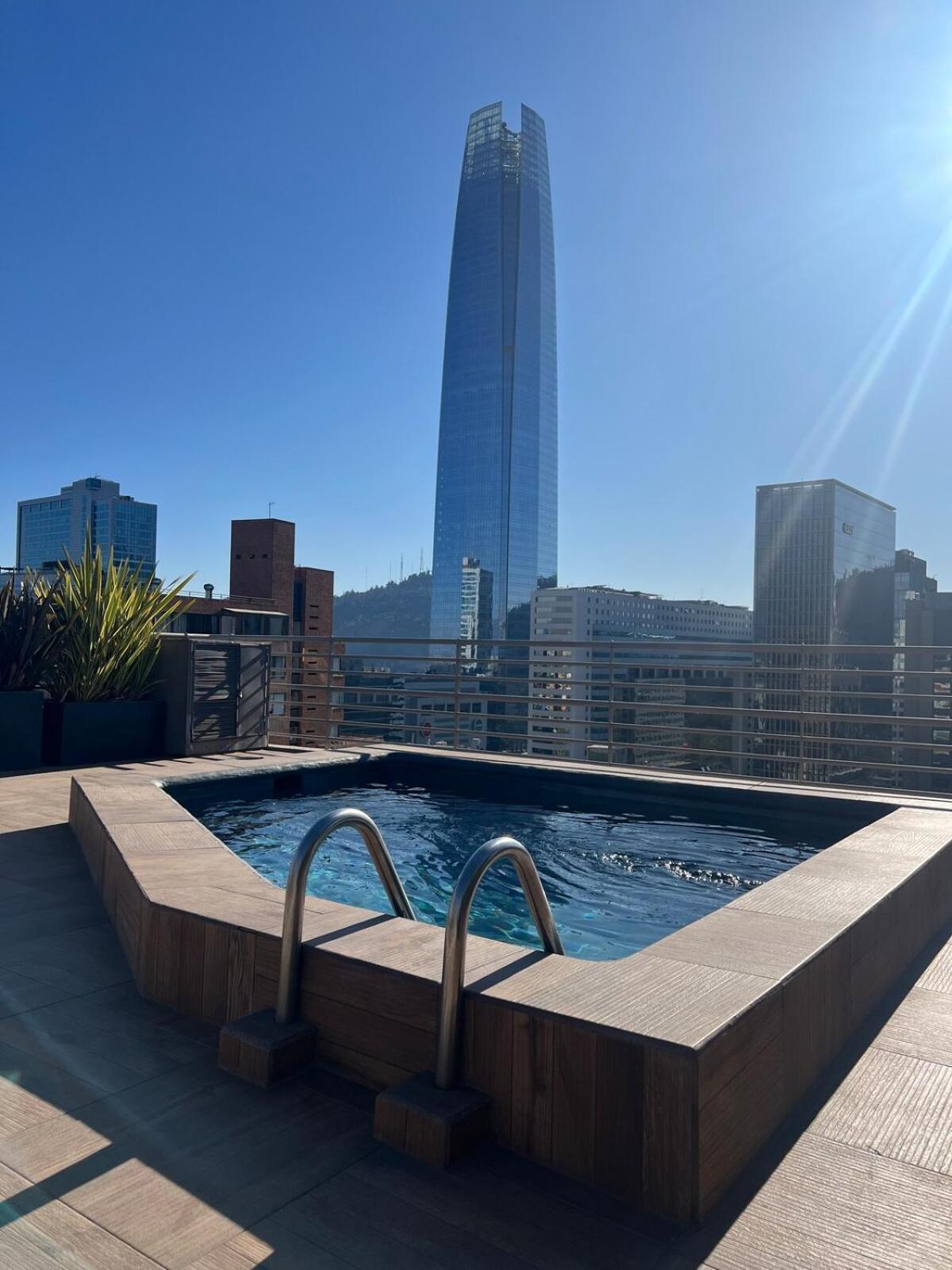 Departamento Barrio El Golf * Santiago